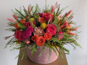 SIGNATURE ARRANGEMENT 4 - (The Picture Shows 125$ Size)